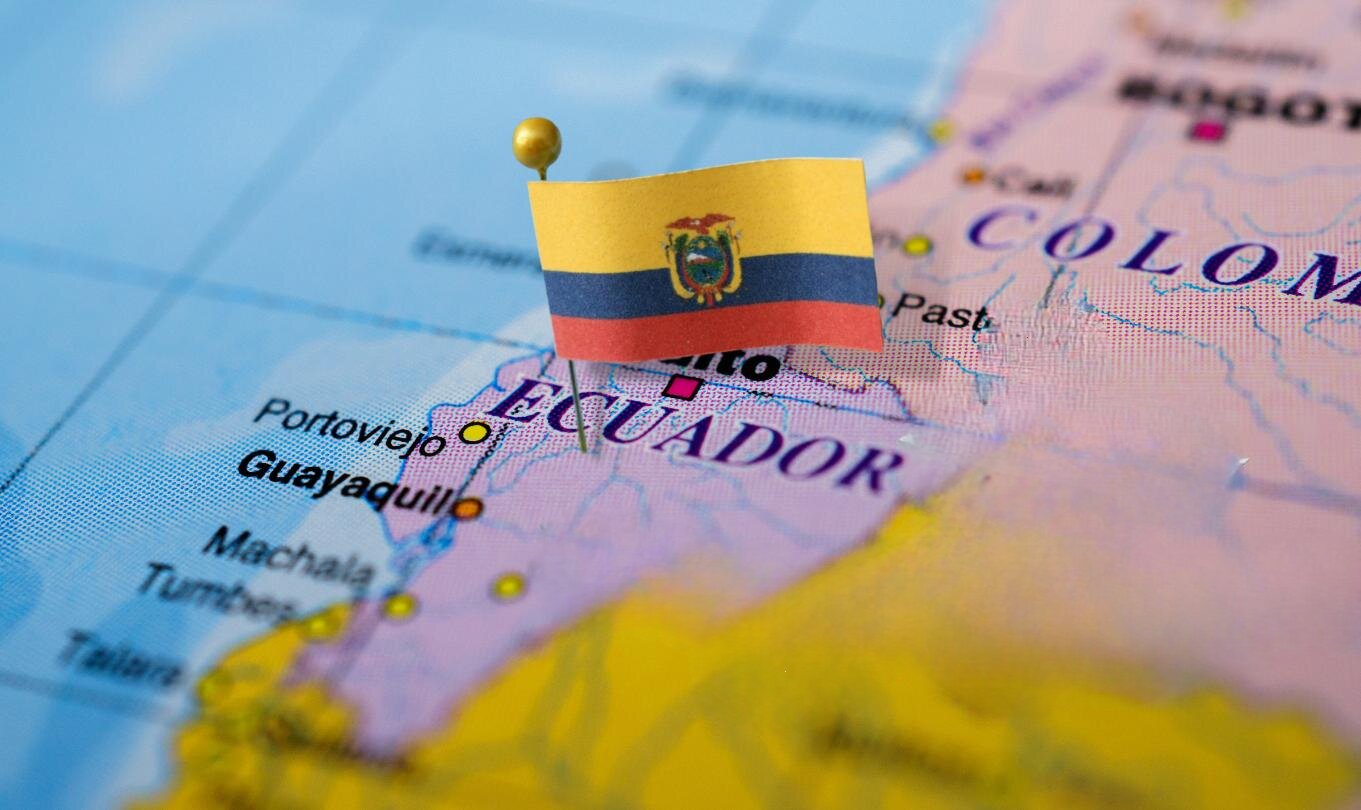 pasajes a ecuador desde colombia